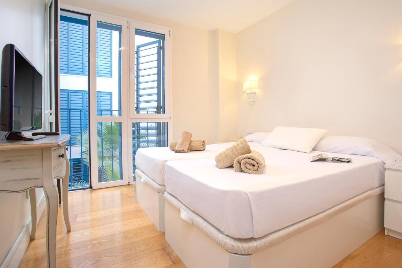 Acogedor Apartamento Junto A La Catedral By Rent Me Málaga Extérieur photo