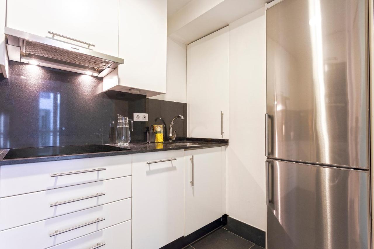 Acogedor Apartamento Junto A La Catedral By Rent Me Málaga Extérieur photo